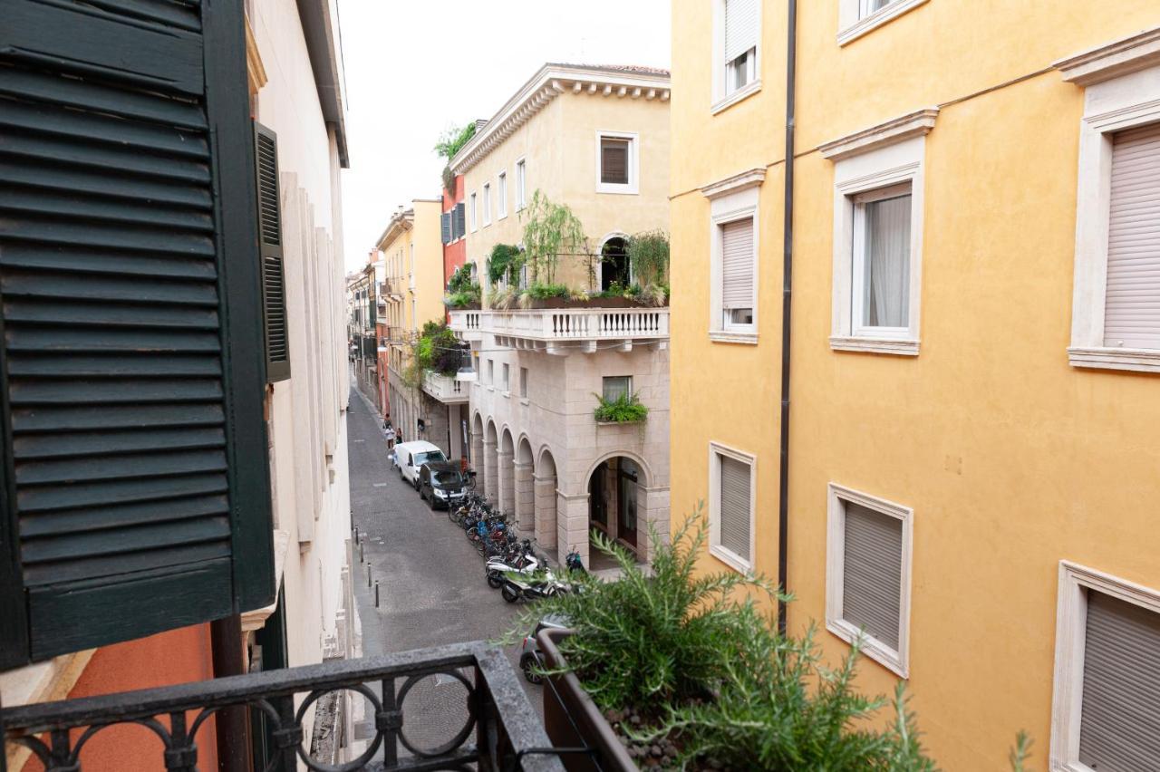 Residenza Catullo Hotel Verona Ngoại thất bức ảnh