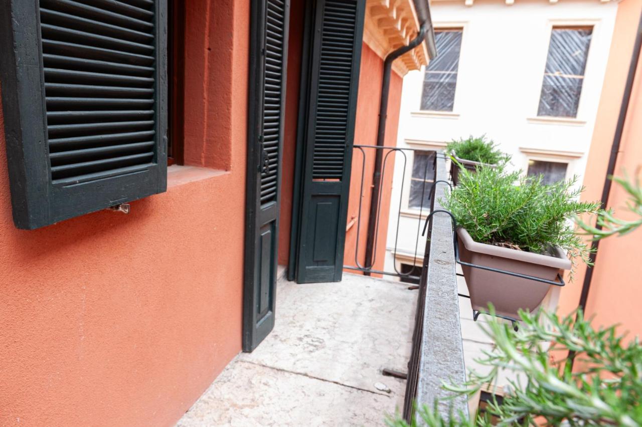 Residenza Catullo Hotel Verona Ngoại thất bức ảnh
