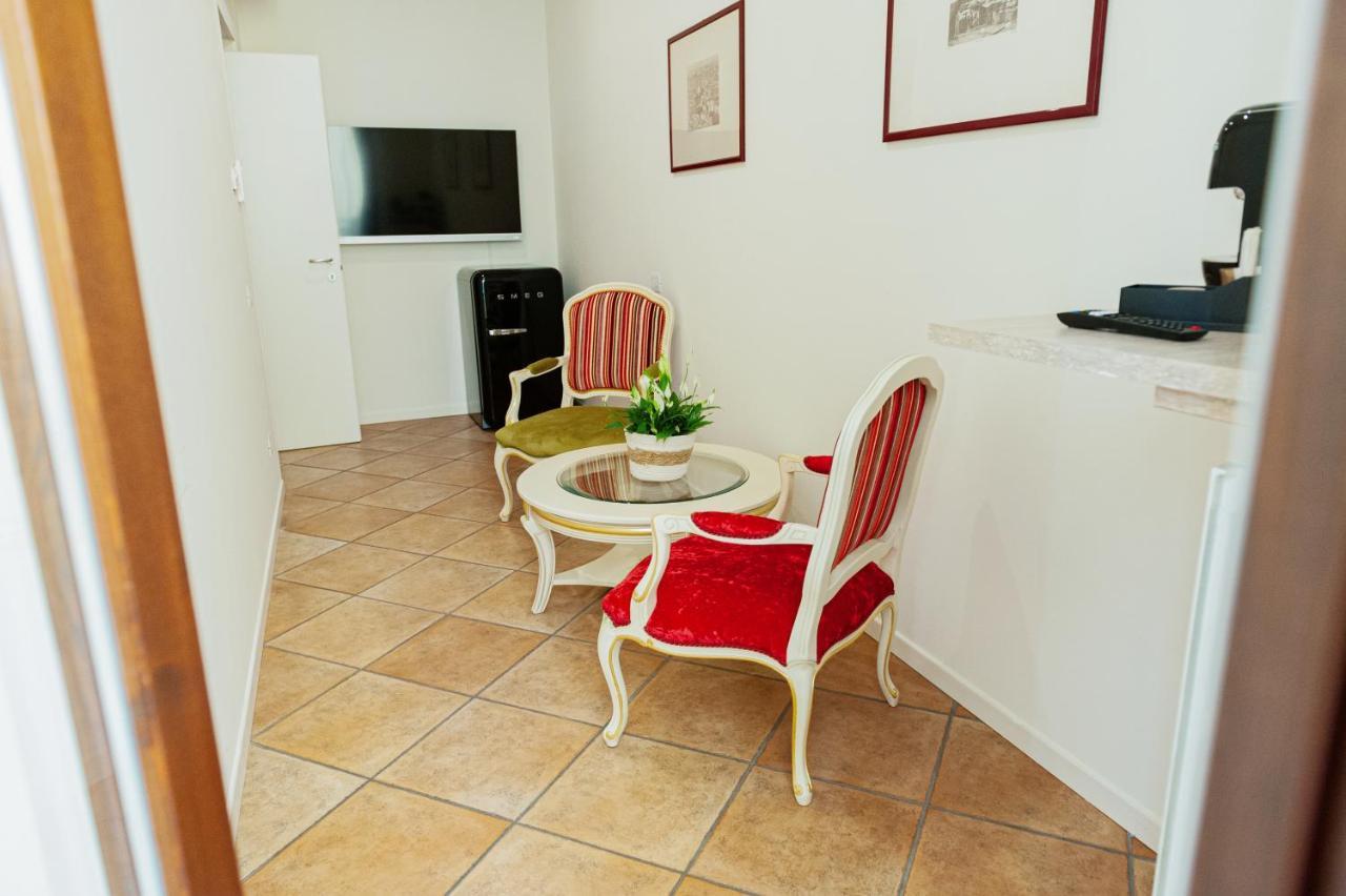 Residenza Catullo Hotel Verona Ngoại thất bức ảnh